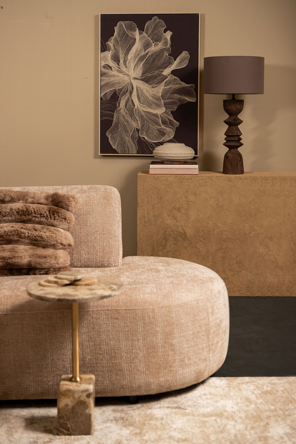 Ebe beige marmeren lage bijzettafel met rond blad